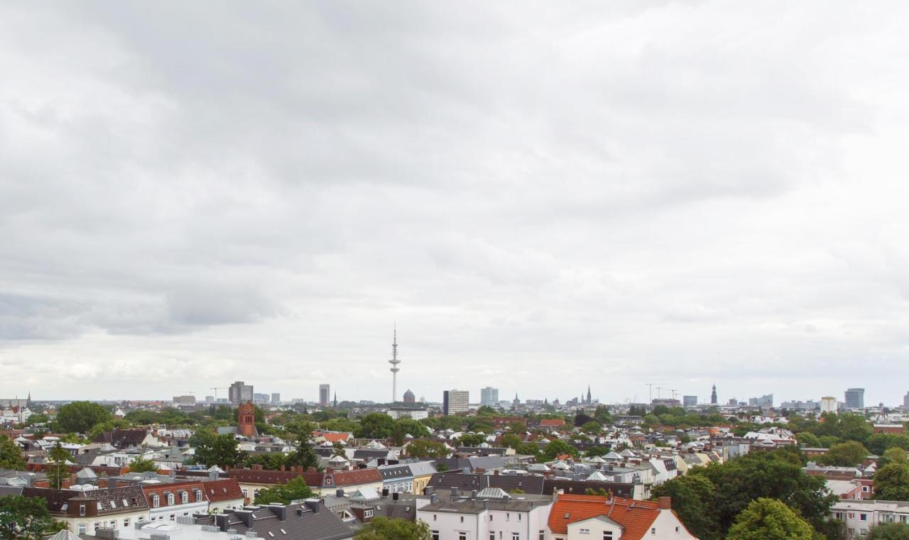Base 3* Hamburg