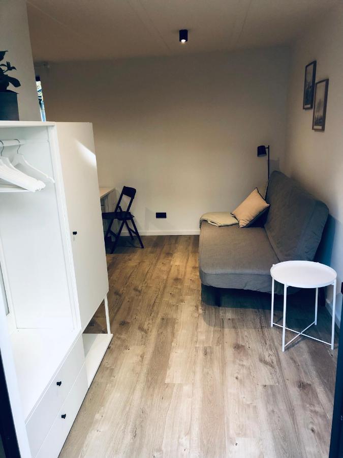 Apartment Bezaubernde Gastesuite Mit Terrasse Im Hinterhof