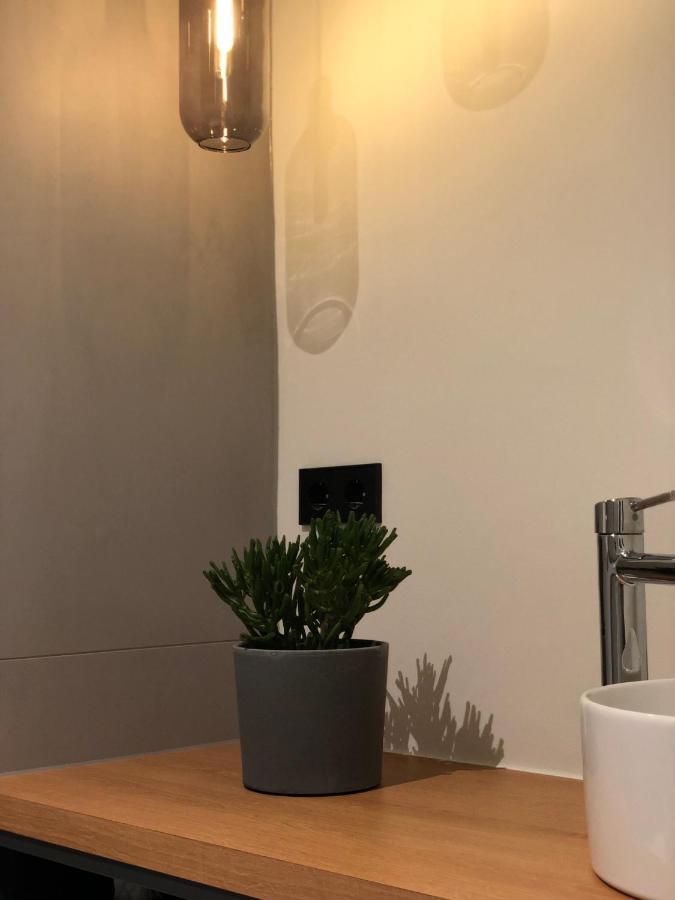 Apartment Bezaubernde Gastesuite Mit Terrasse Im Hinterhof