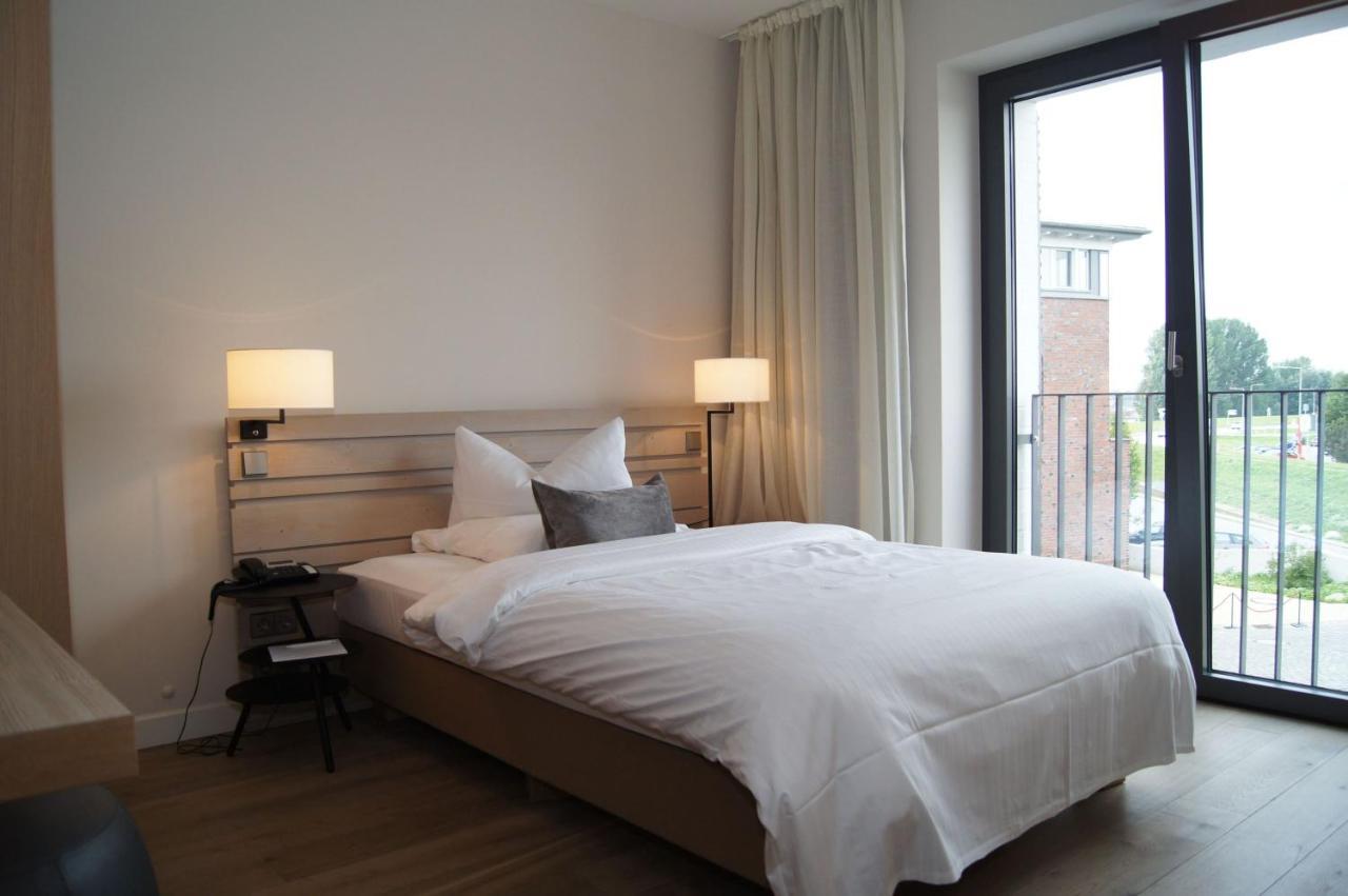 Zollenspieker Fahrhaus Hotel 4*