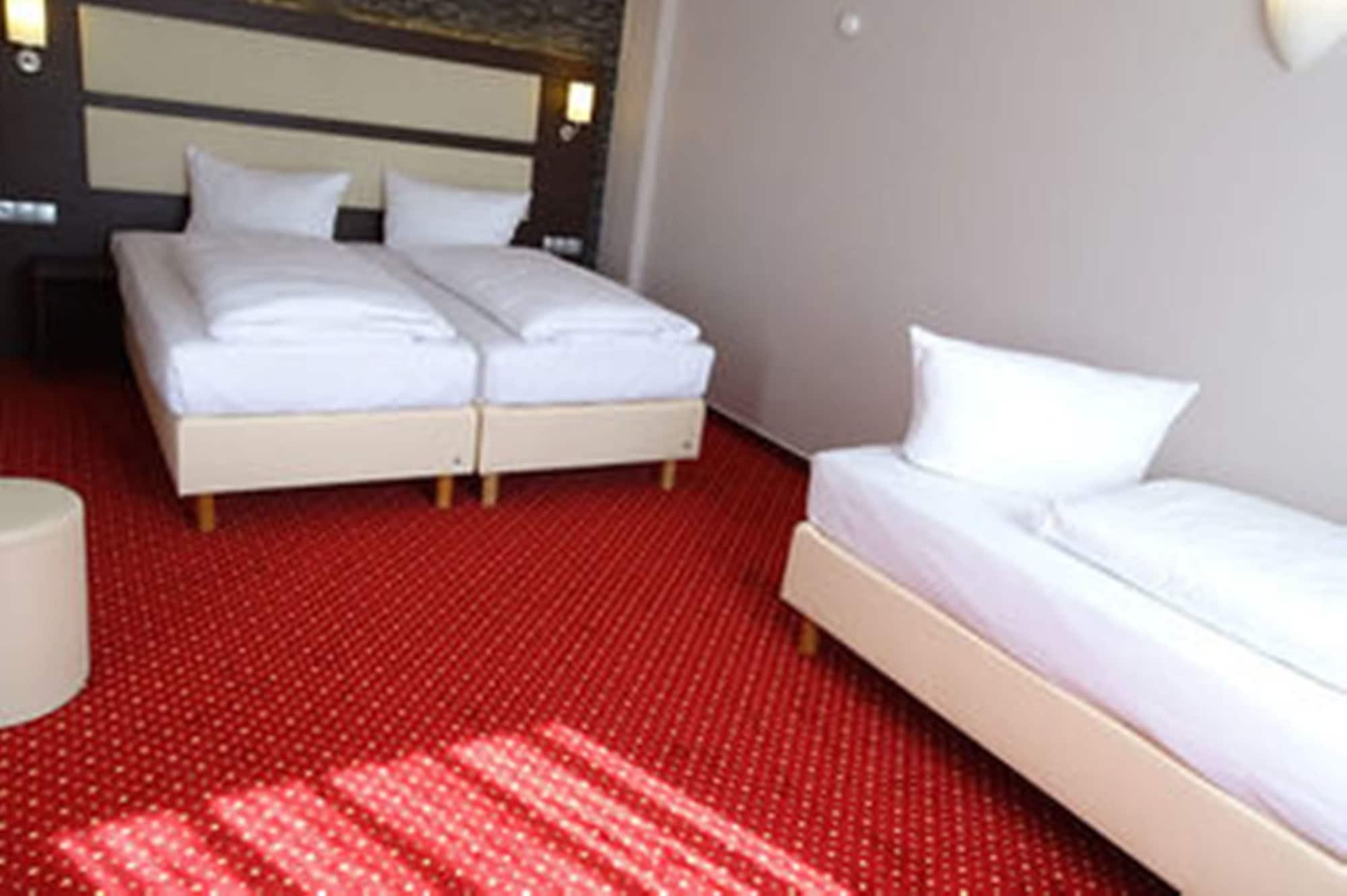 Plaza Moorfleet Hotel 3*