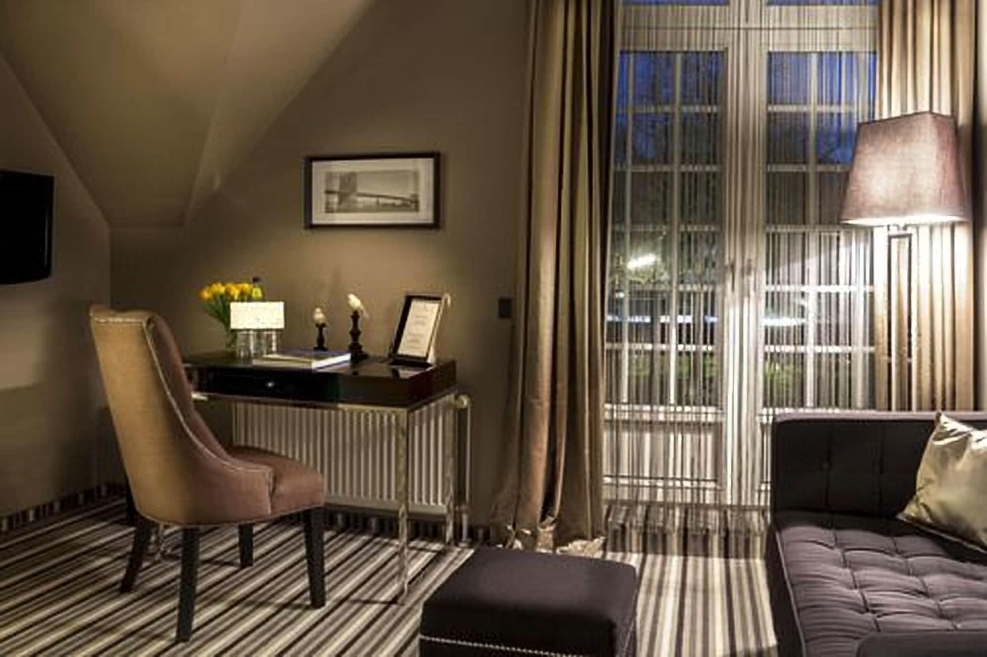 Boutique Poppenbuetteler Hof 4*