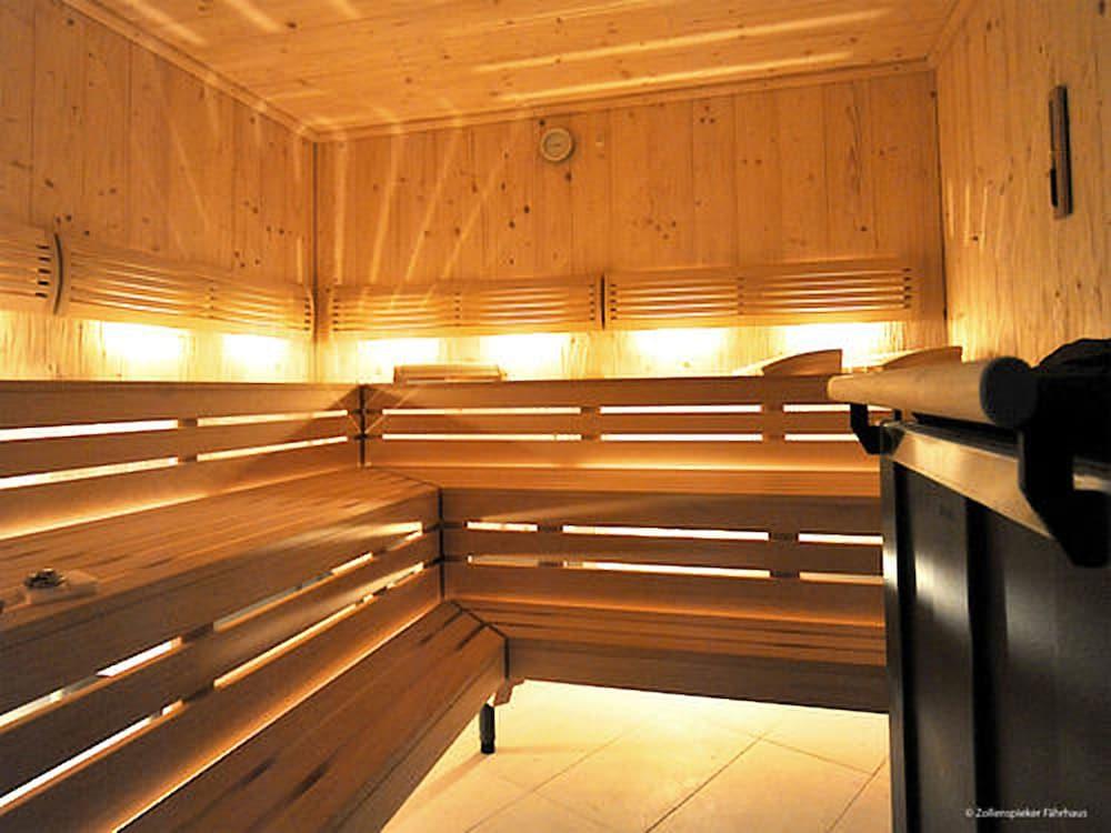 Zollenspieker Fahrhaus 4*
