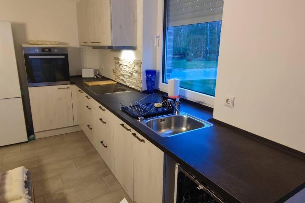 Apartment Haushaelfte Naehe Volksparkstadion In *