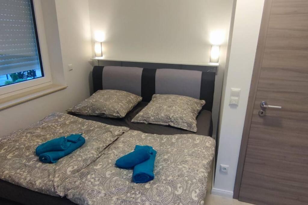 Haushaelfte Naehe Volksparkstadion In Apartment *