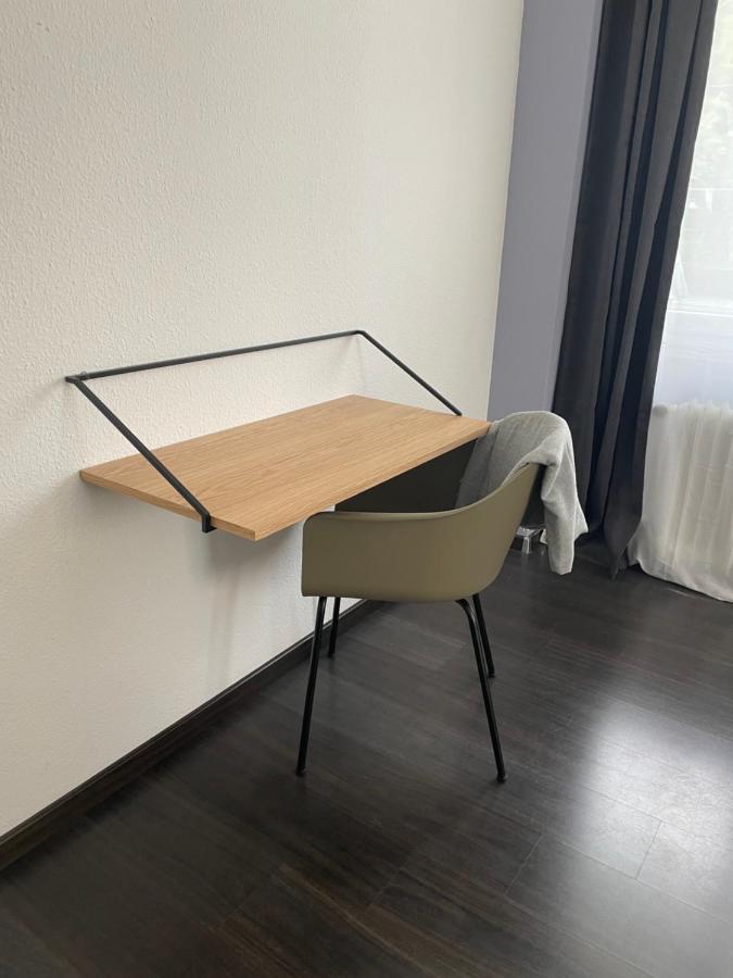 Airport Fuer 4 - Smart Tv - Kueche - Echarger Appartement