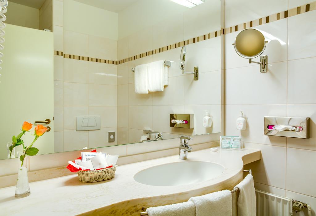 Hotel Panorama Hamburg-harburg 4*