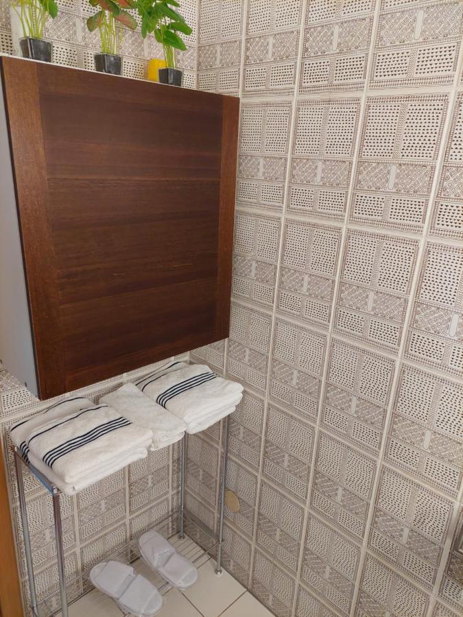 Apartment 2-zimmer-ferienwohnung Mit Neuer Küche, Netflix, Garten Und Laufband