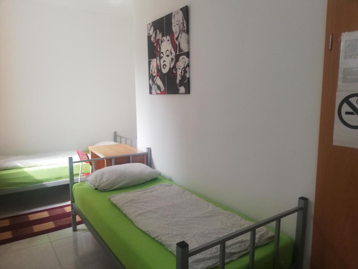 Hostel The *