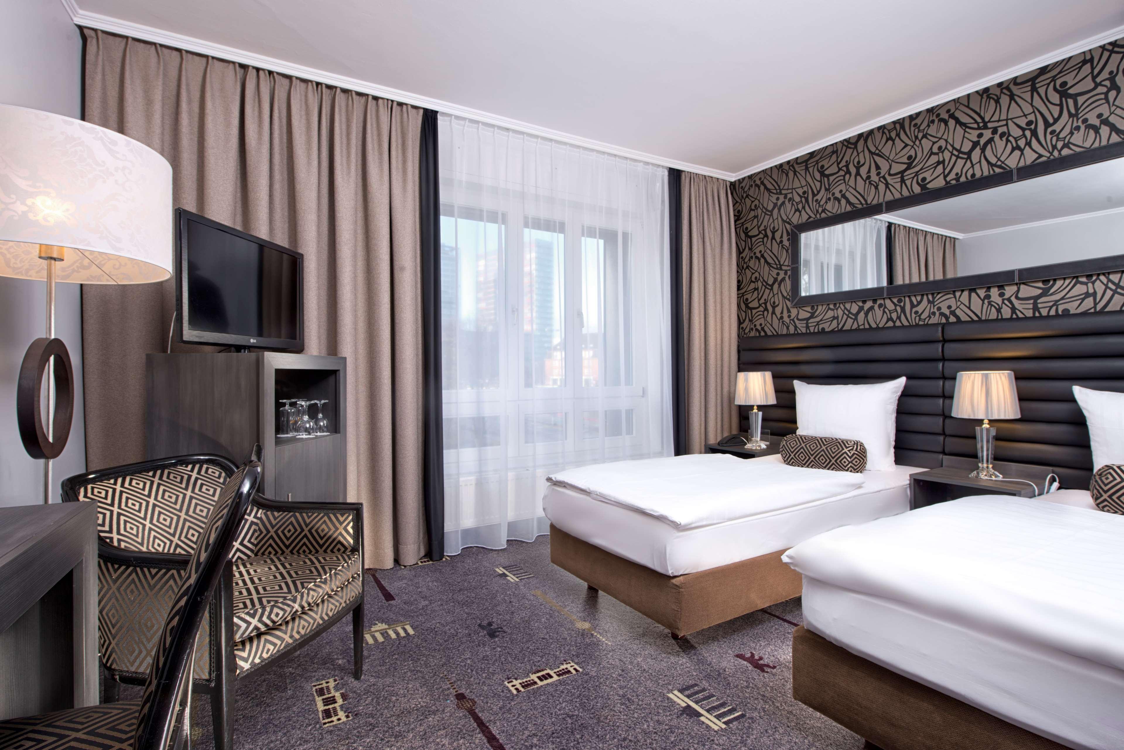 Hotel Park Am Berliner Tor 4*