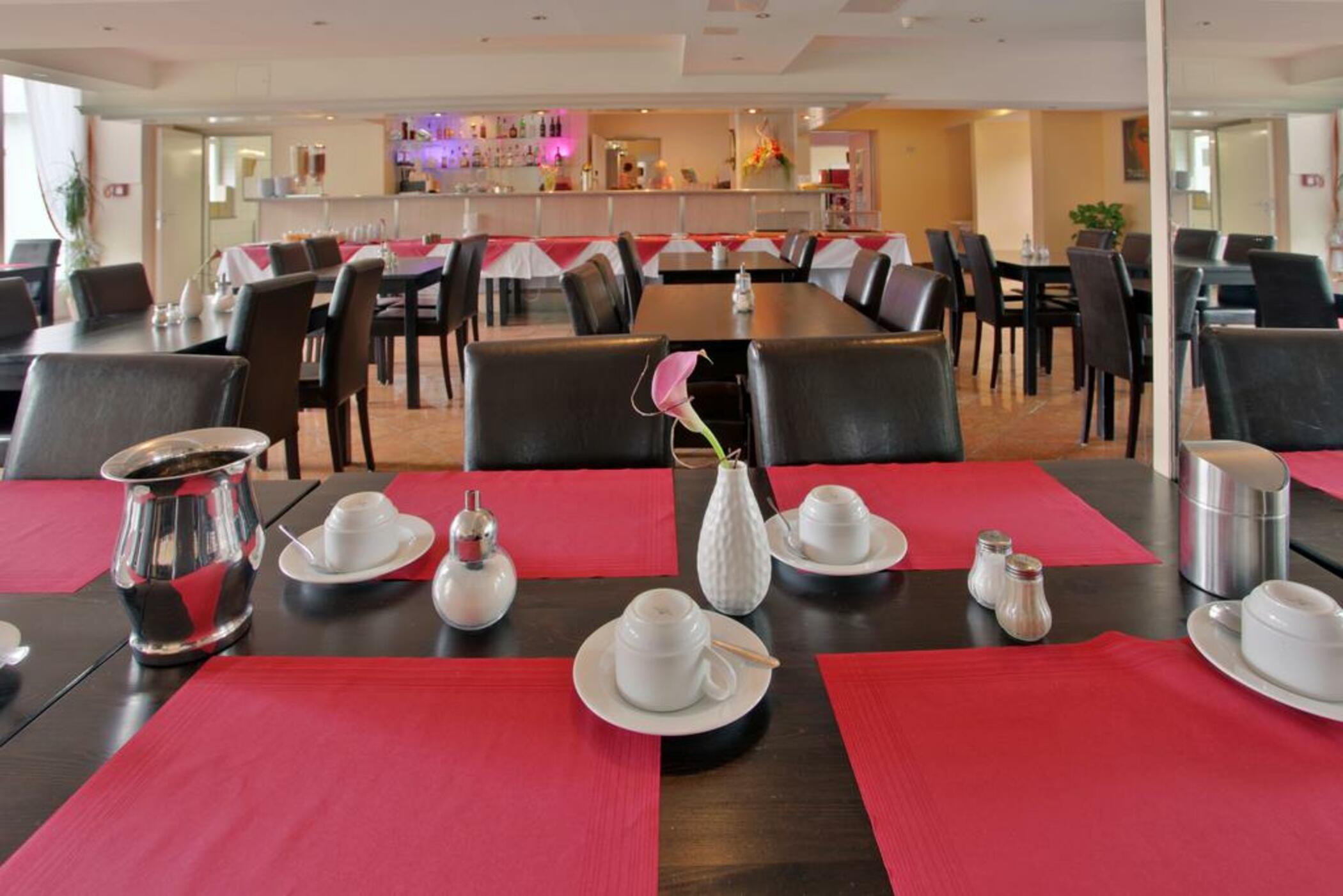 Hotel Plaza Moorfleet 3*