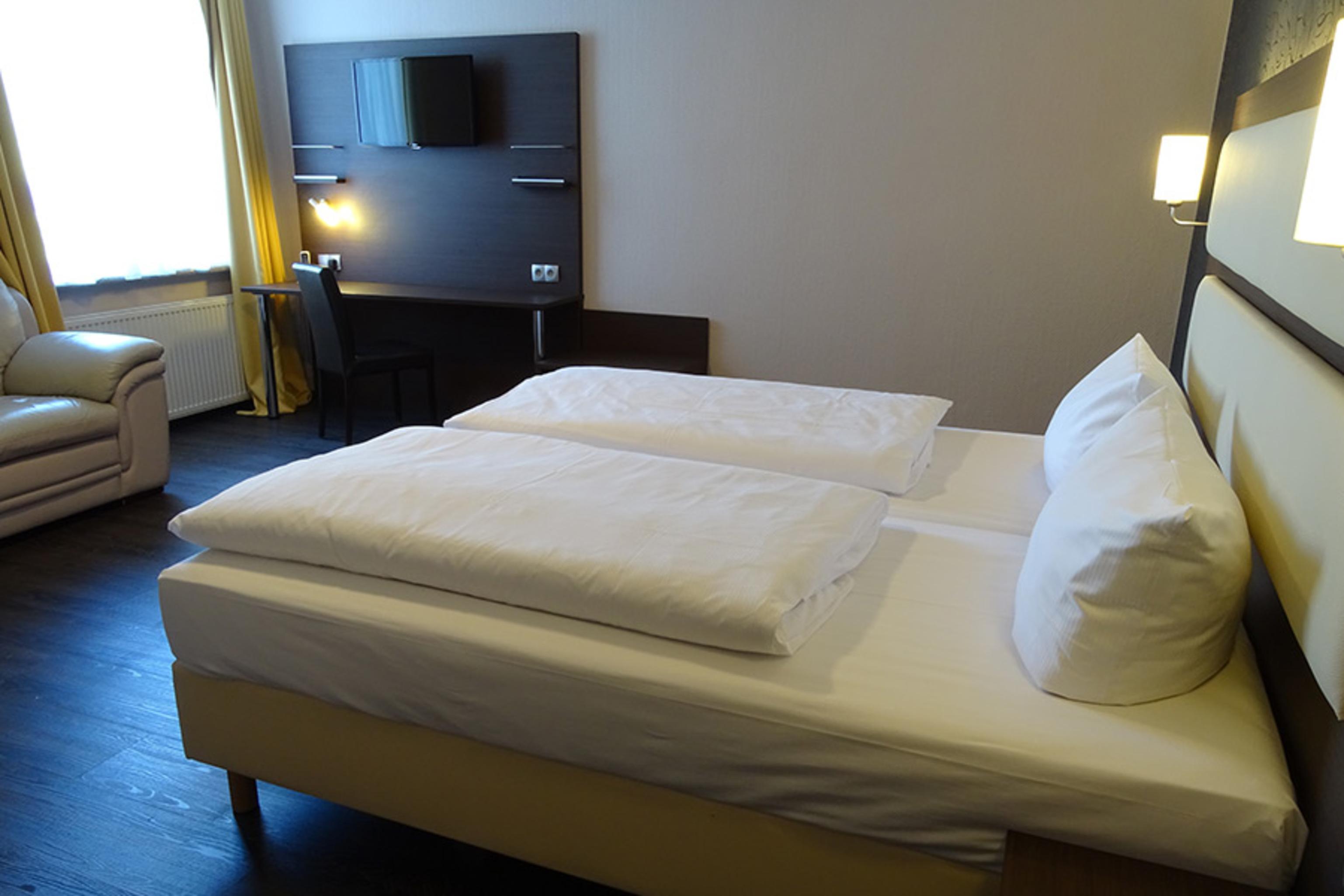 Hotel Plaza Moorfleet 3*