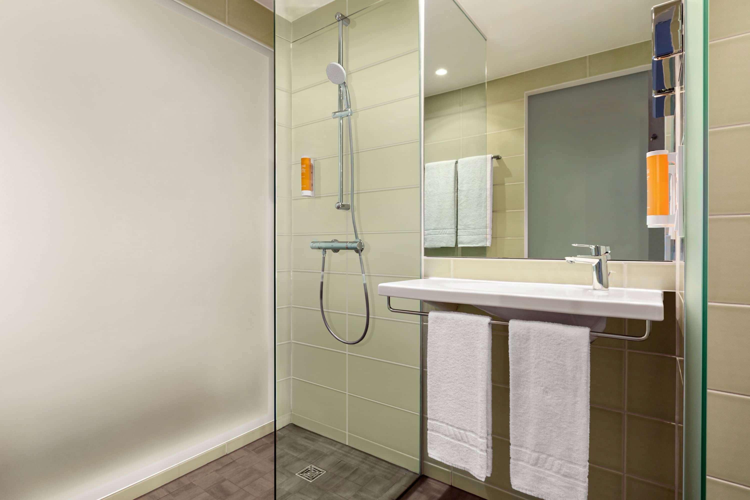 Super 8 By Wyndham Mitte Hotel Hamburg