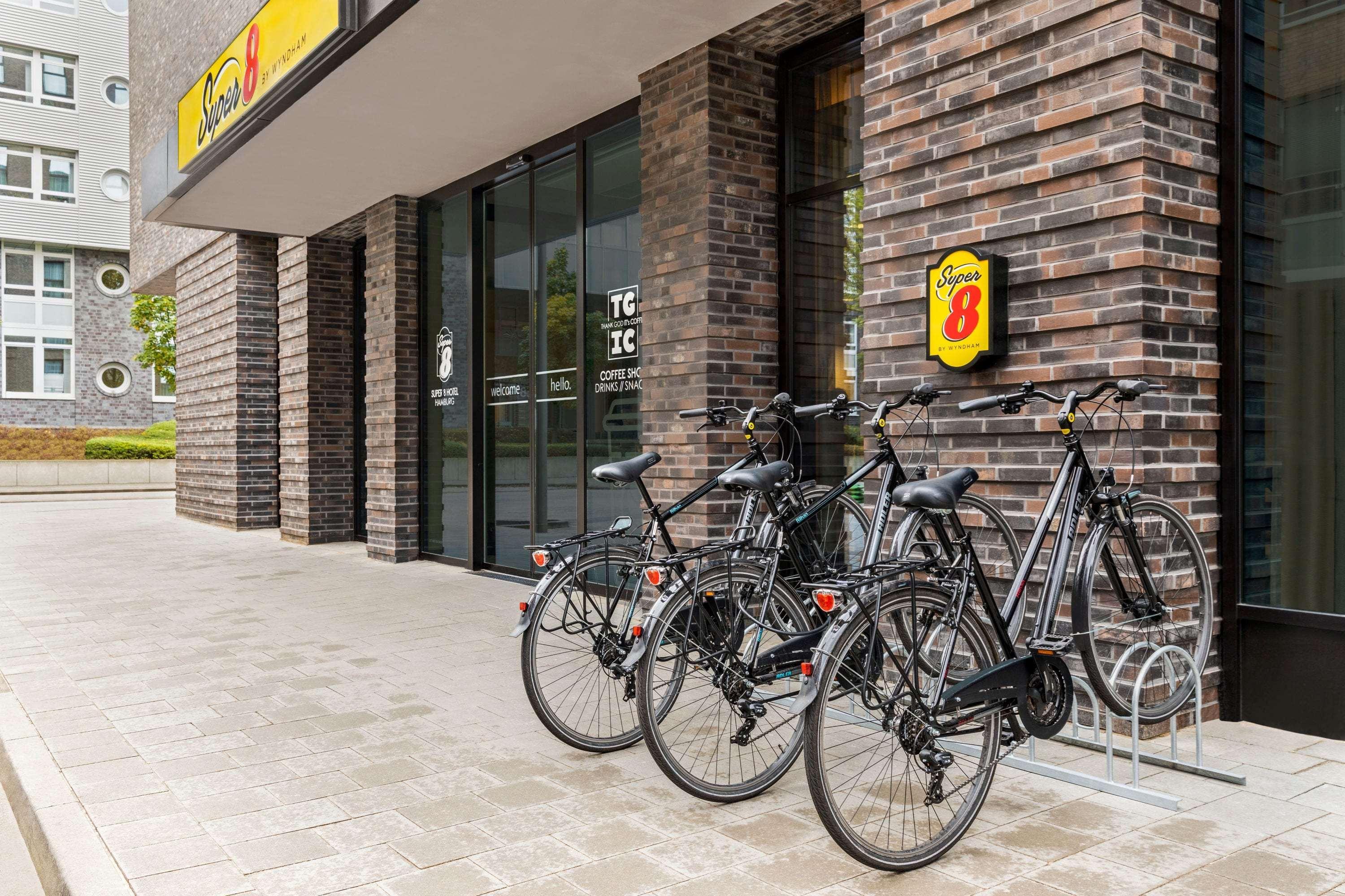 Super 8 By Wyndham Mitte Hotel