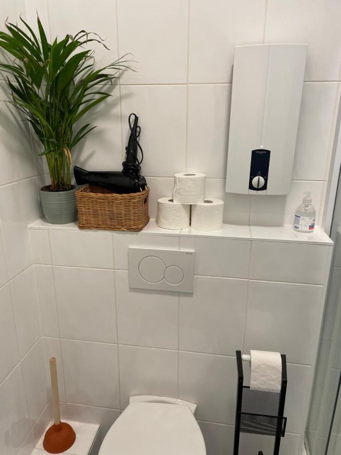 Airport Fuer 4 - Smart Tv - Kueche - Echarger Appartement