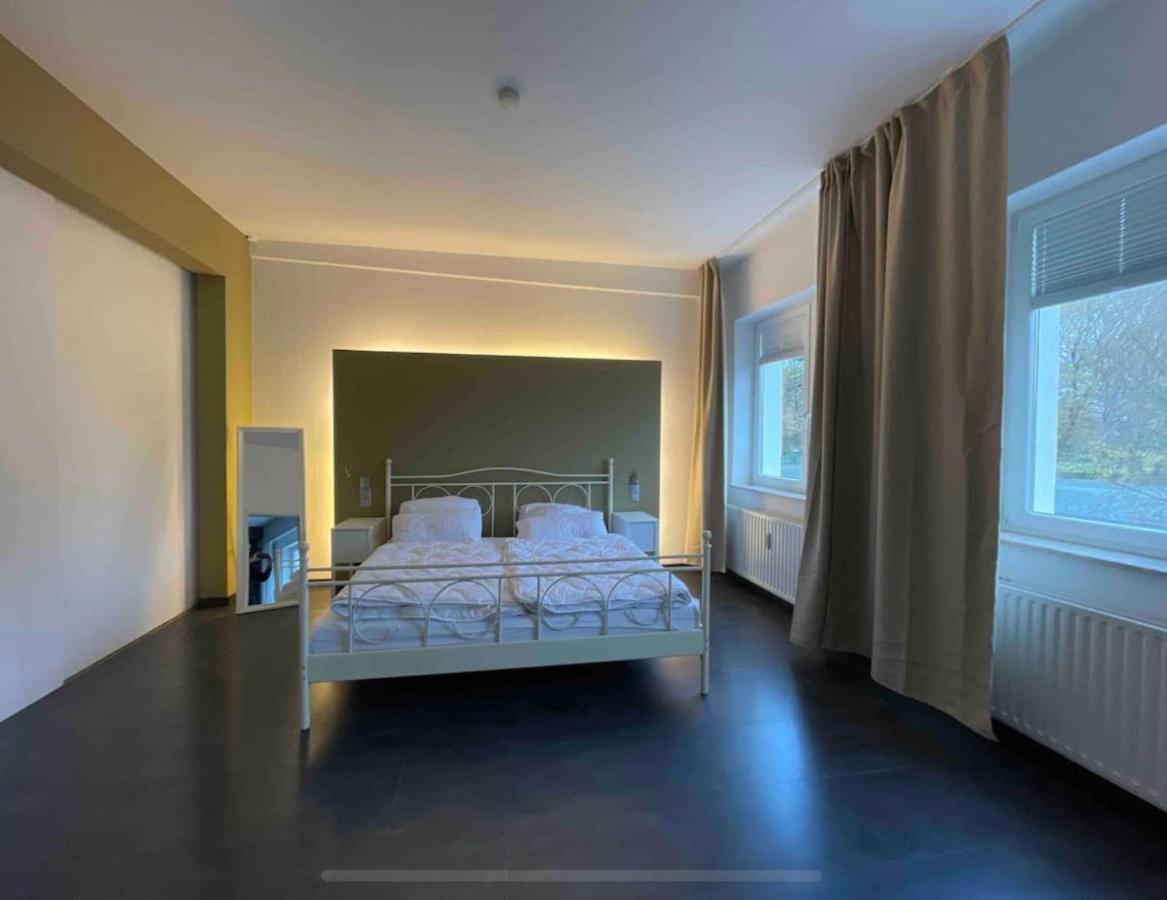 Truretreats Design Loft Fuer 8 Personen I Riesige Kueche I Echarger I 65z Smarttv I 150qm Apartment