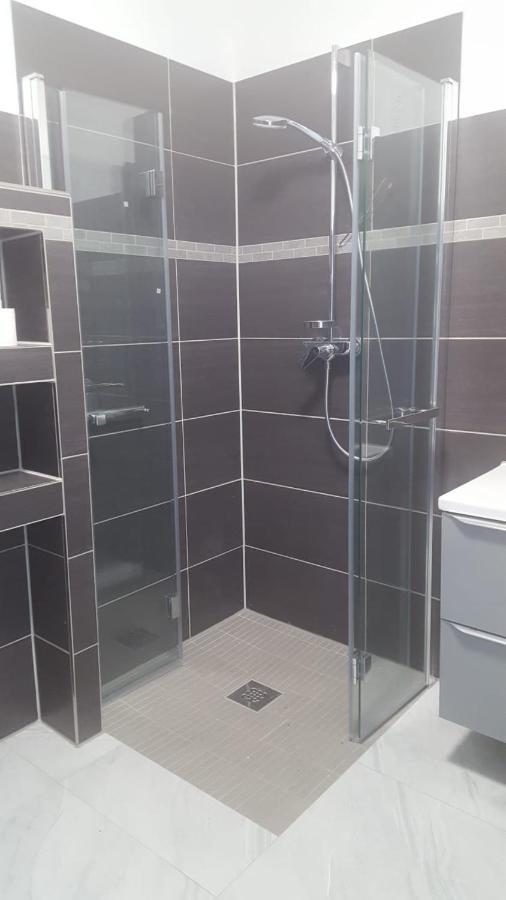 Fully Equipped 3 5 Bed Appartement *