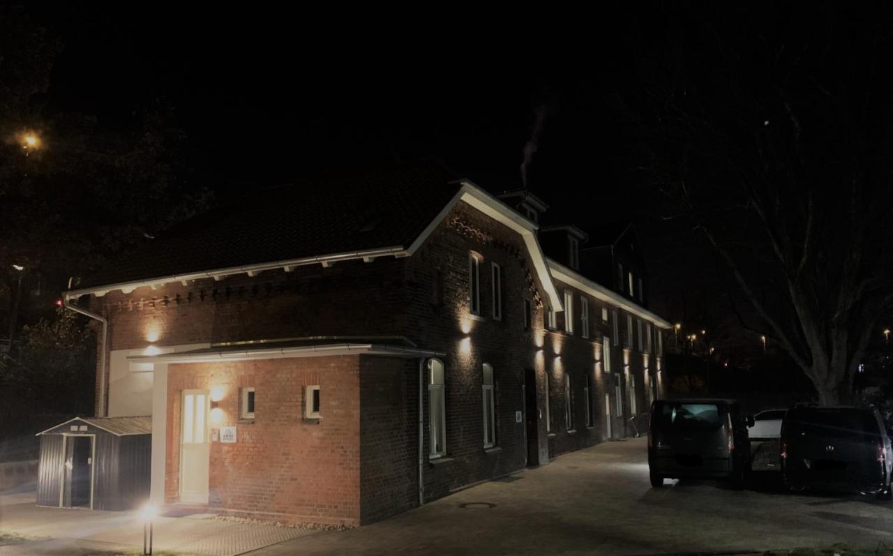 Hostel Ahoi *