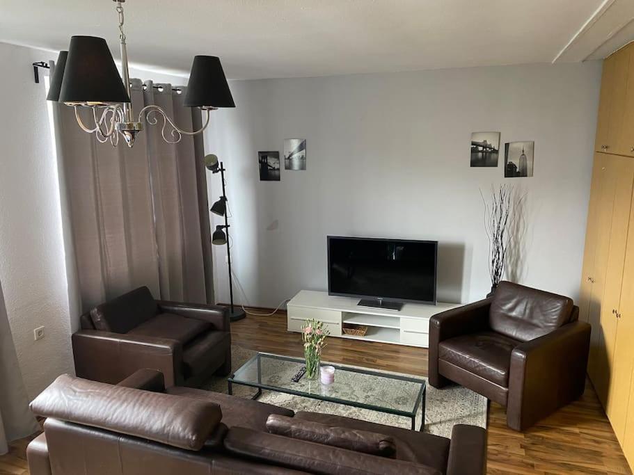 Apartment Sued- 5 Zimmer_15 Personen _ Komplett_eingerichtet