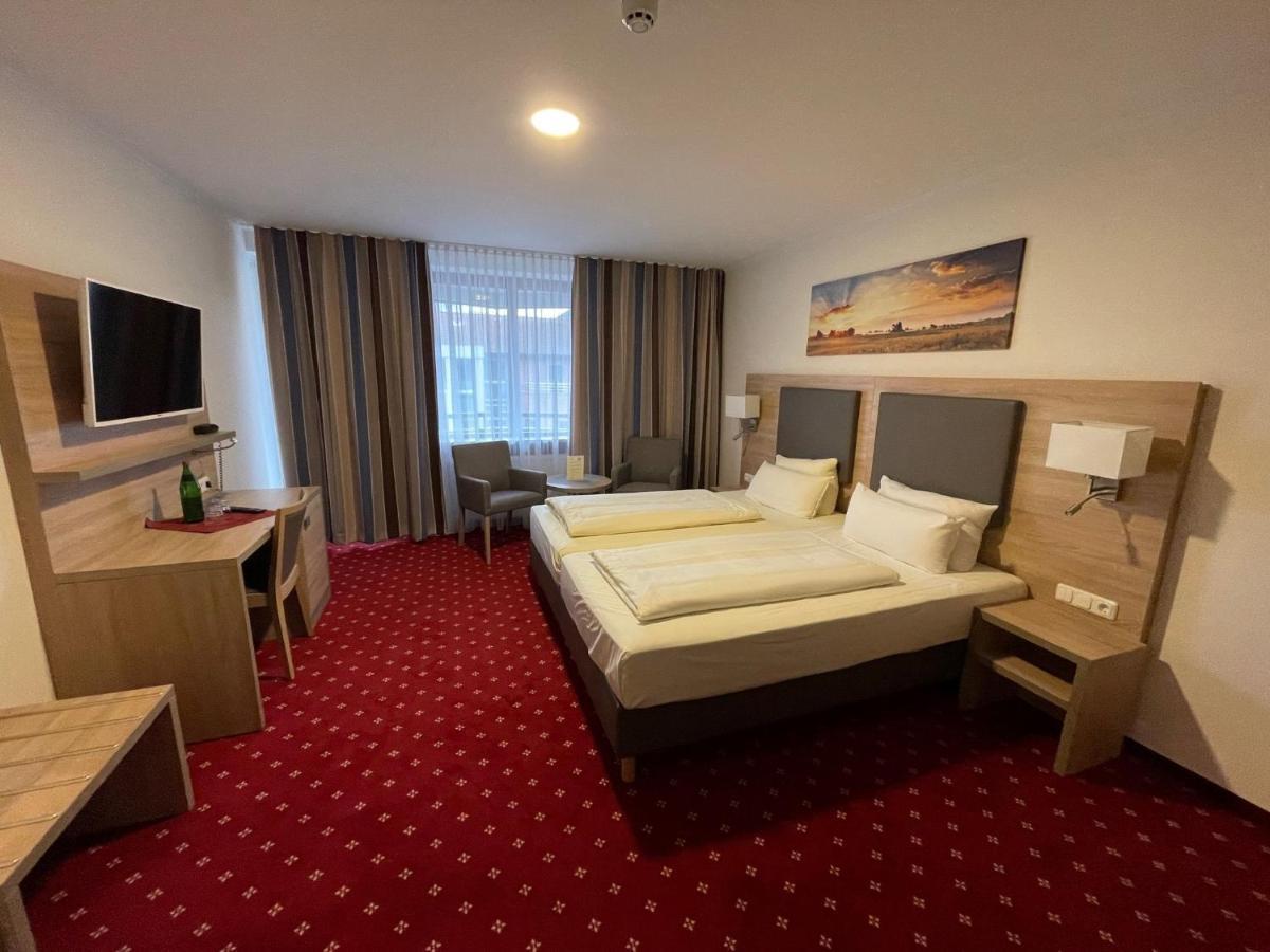 Harburger Hof 3*