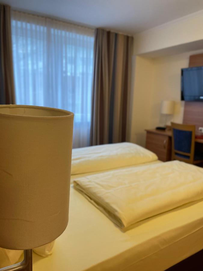 Harburger Hof Hotel 3*