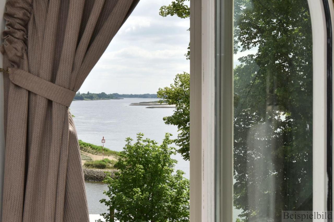 Zollenspieker Fahrhaus Hotel 4*