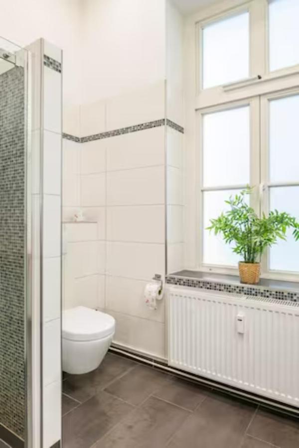 Grosszuegige Altbauwohnung In Bestlage * Hamburg-Harburg