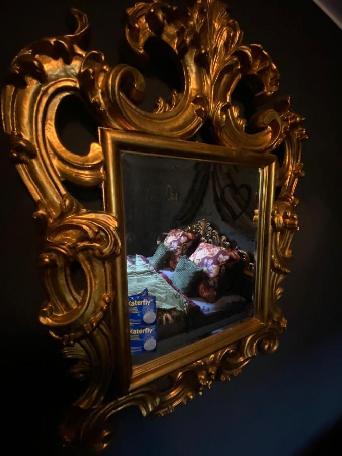Villa Luett_curiosa