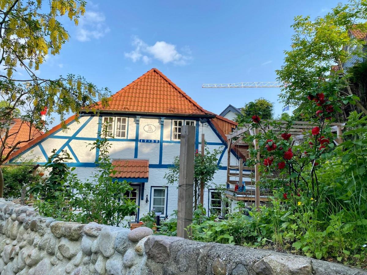 Fischerhaus Blankenese * Hamburg-Harburg