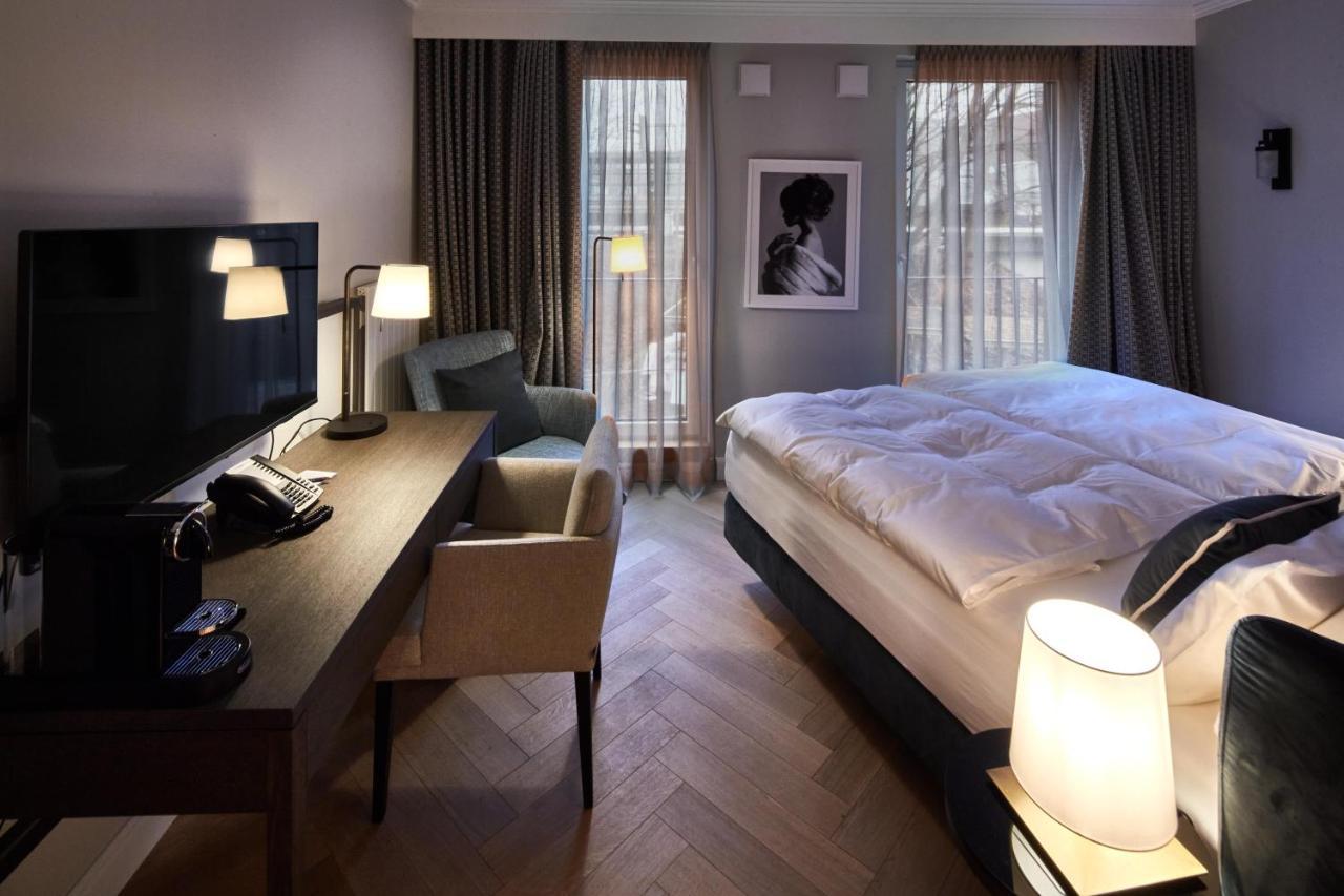 Clounys Hotel 4*