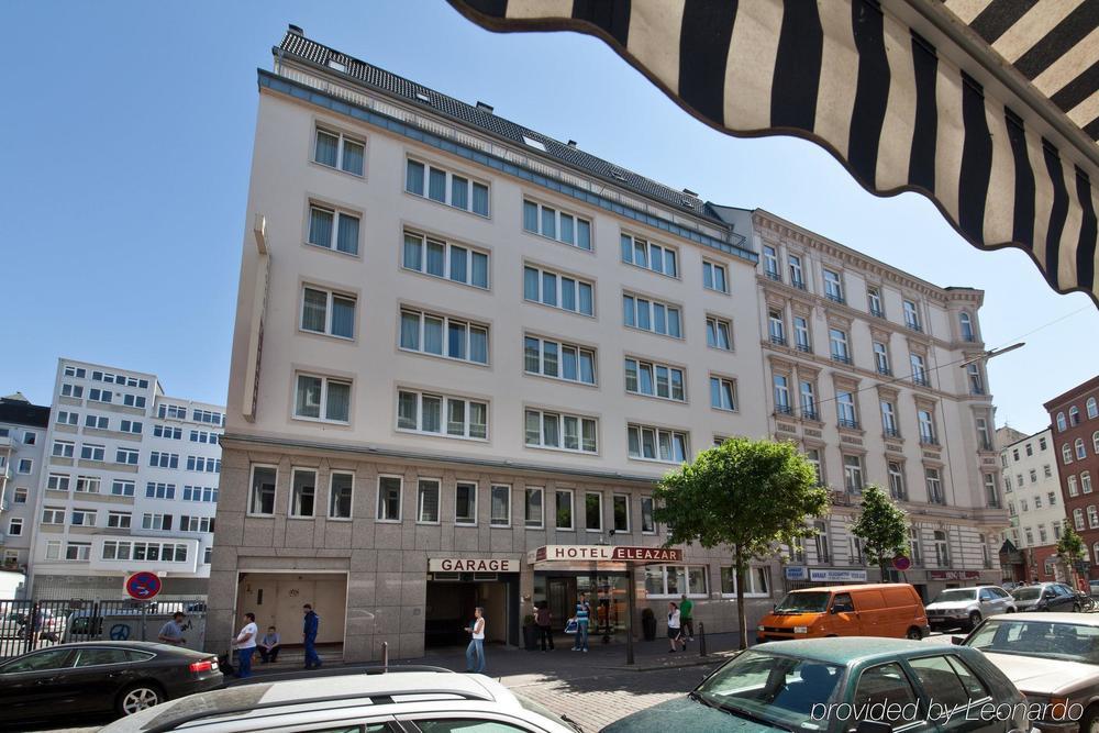 Hotel Novum Eleazar City Center 4*