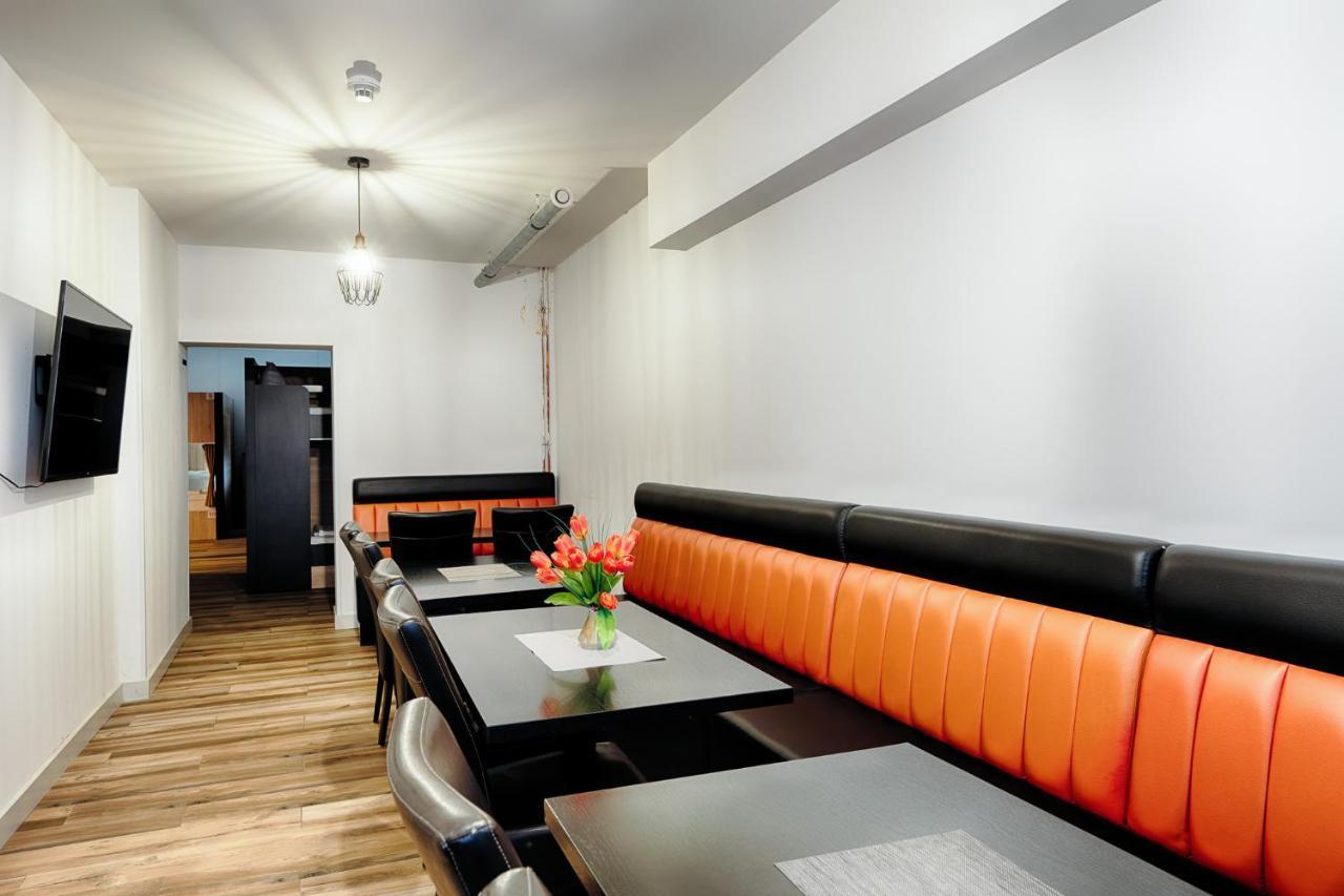 Westlight Hostel *