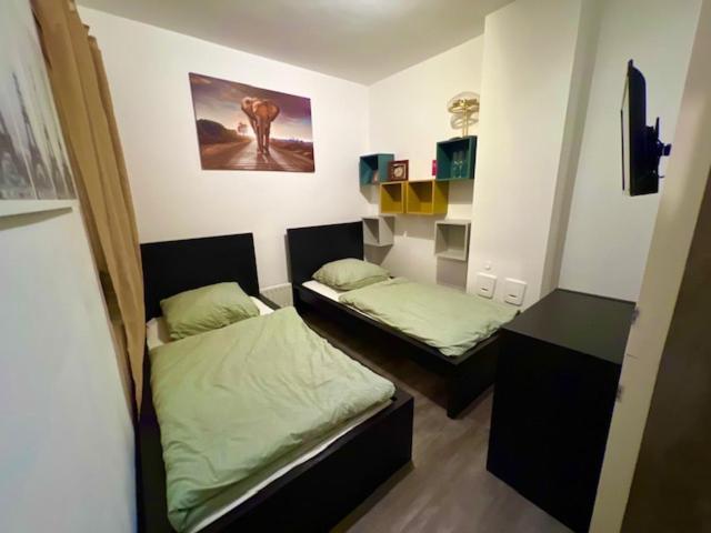 Schoenes Hinterhaus Naehe Badesee Apartment Hamburg