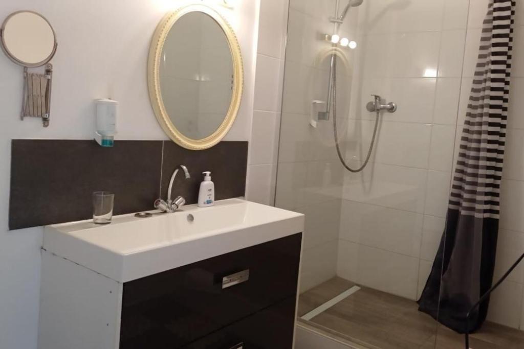 Mehrbett-apartment 5 Citynah, Einfache Ausstattung Apartment Hamburg