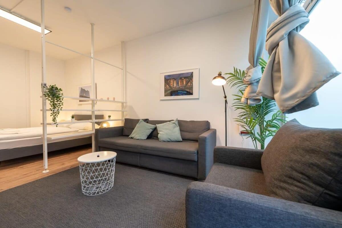2 Winterhude Apartment *