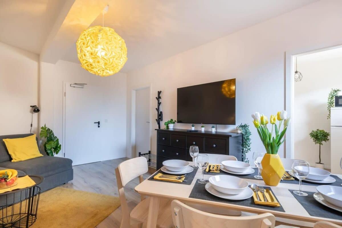 1 Schulterblatt-apartments For 6 Apartment *