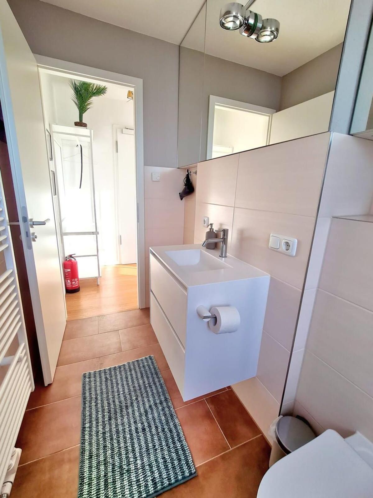 Urban Living - Floor