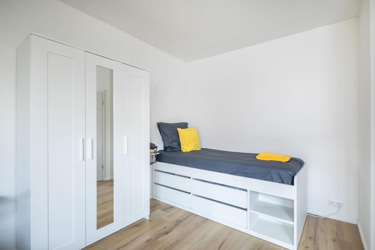 Modern For 6 Close To The Schanzenviertel - Unit 2 Apartment *