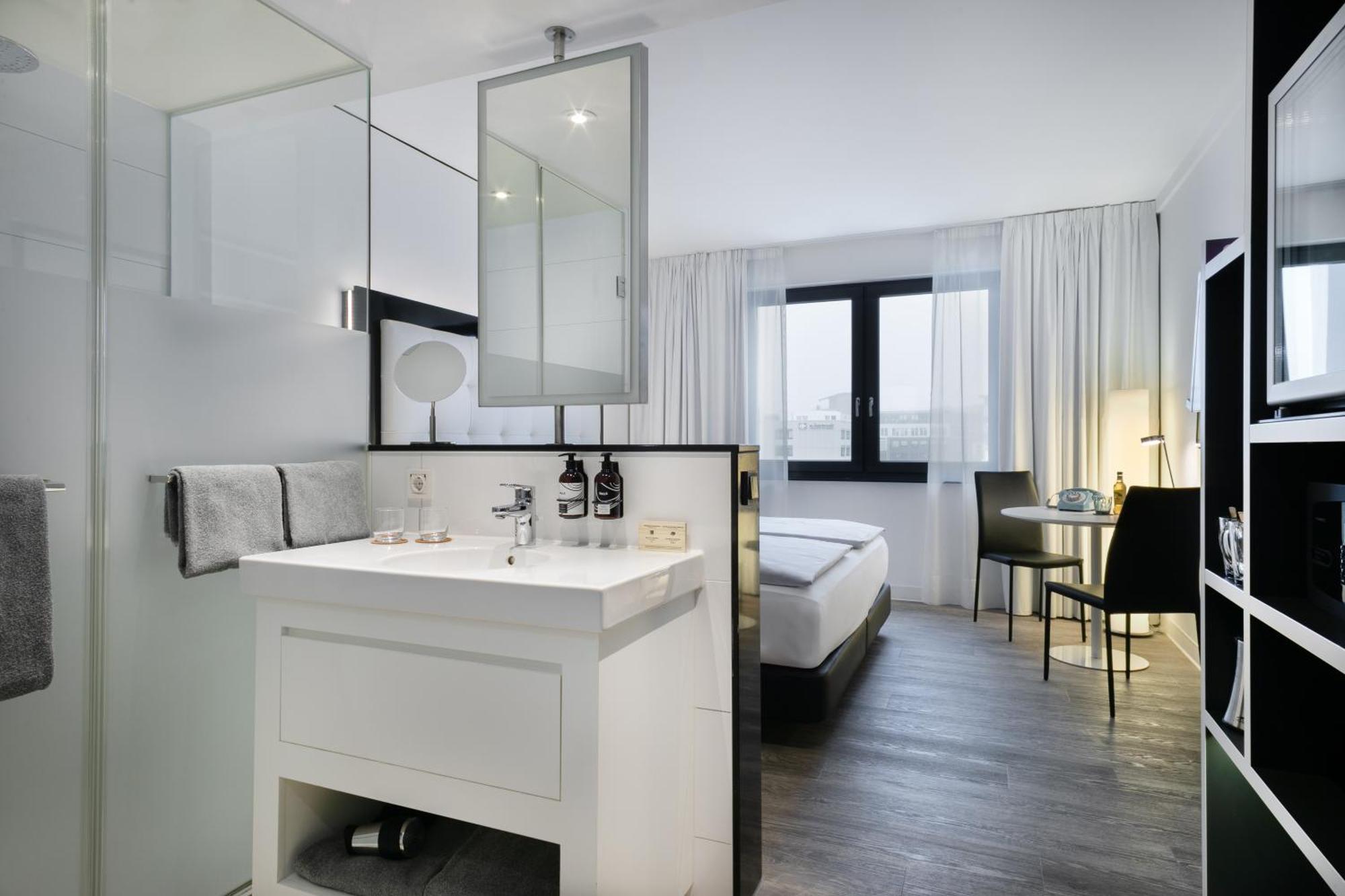 Hotel Innside By Meliá Hafen 4*