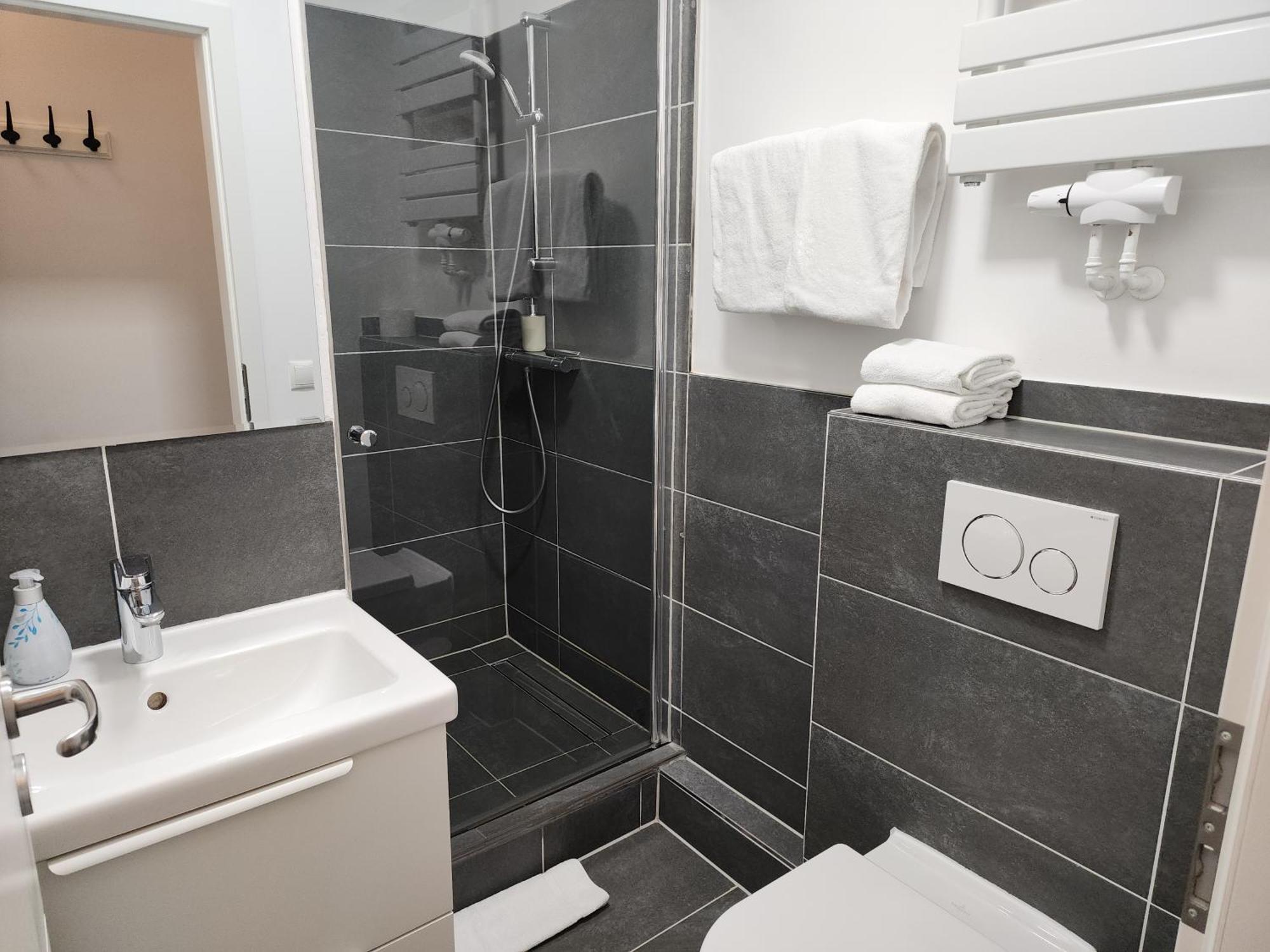 Aparthotel Davin Aparments - Self-check-in *