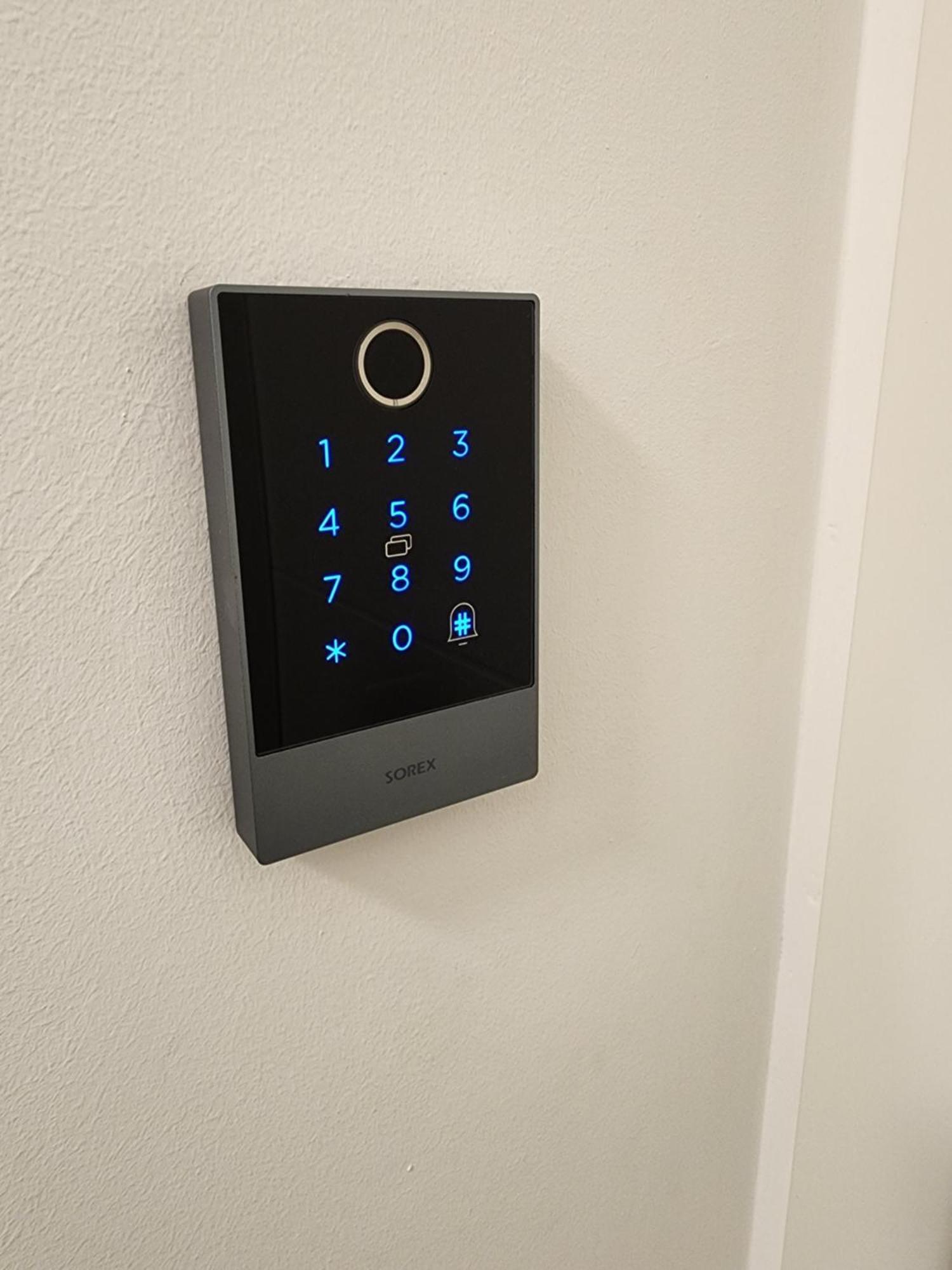 Davin Aparments - Self-check-in *