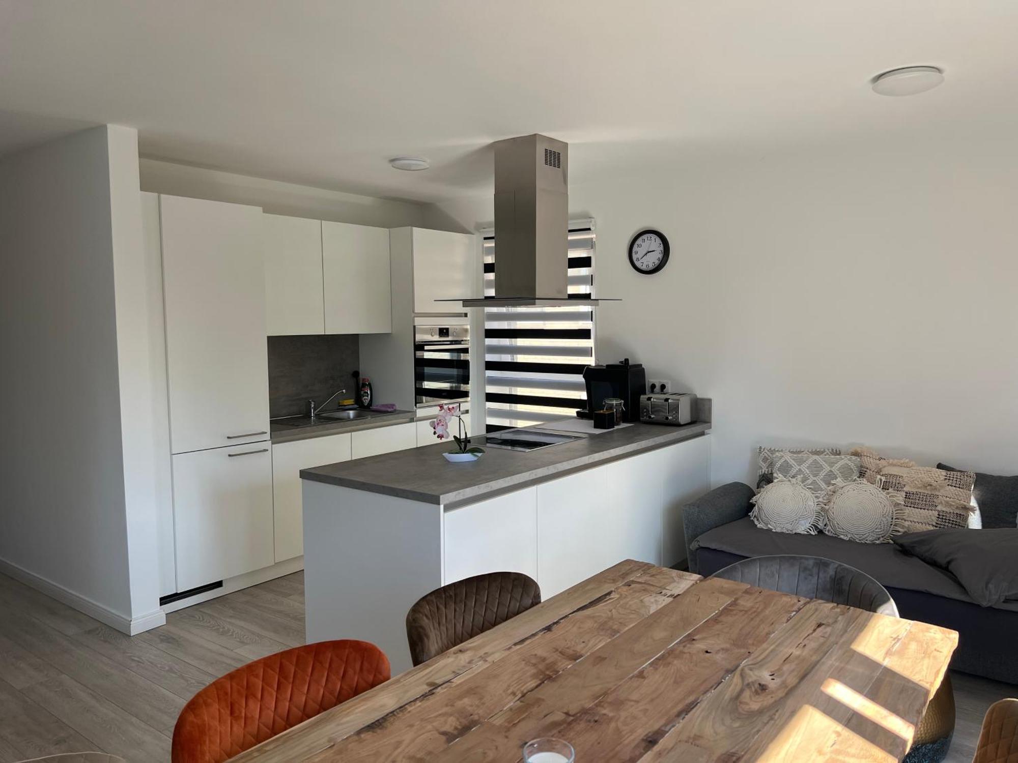Otto Apartment