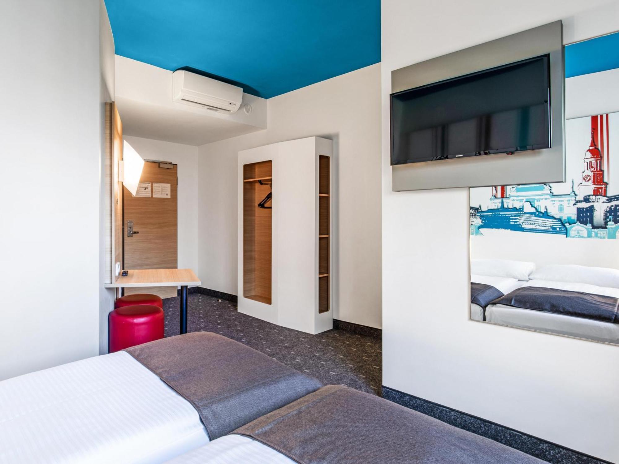 City-ost Hotel 3*