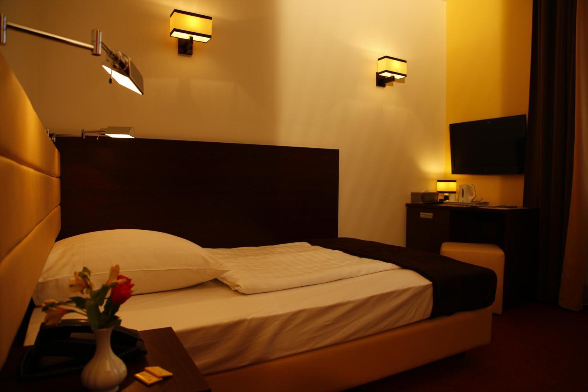 City Hamburg-mitte Hotel 3*