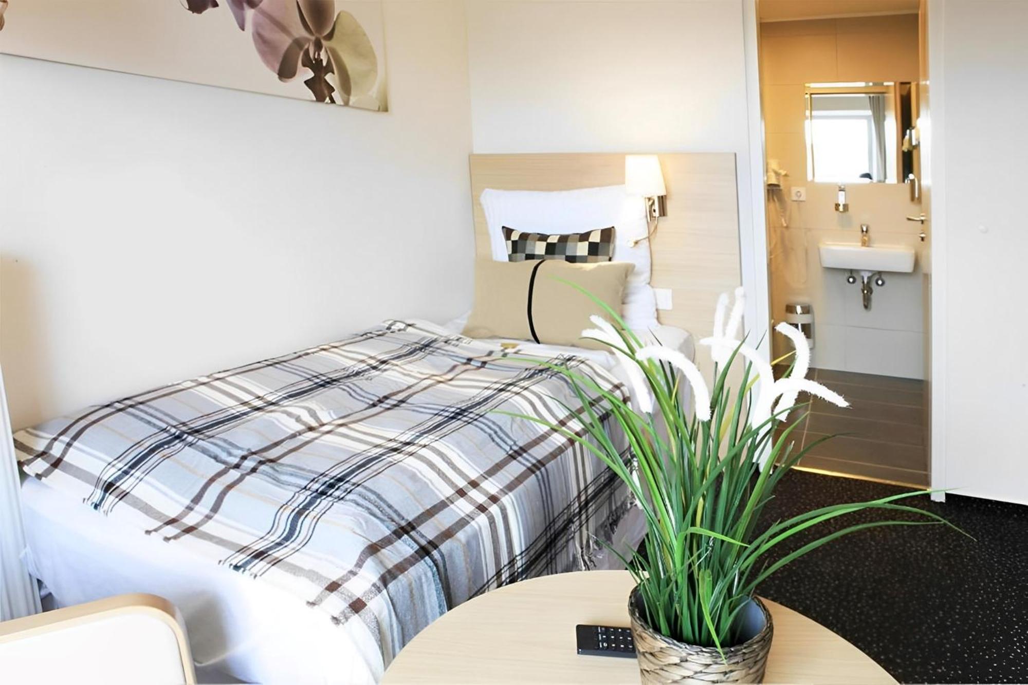 Hotel Sleephotels 3*