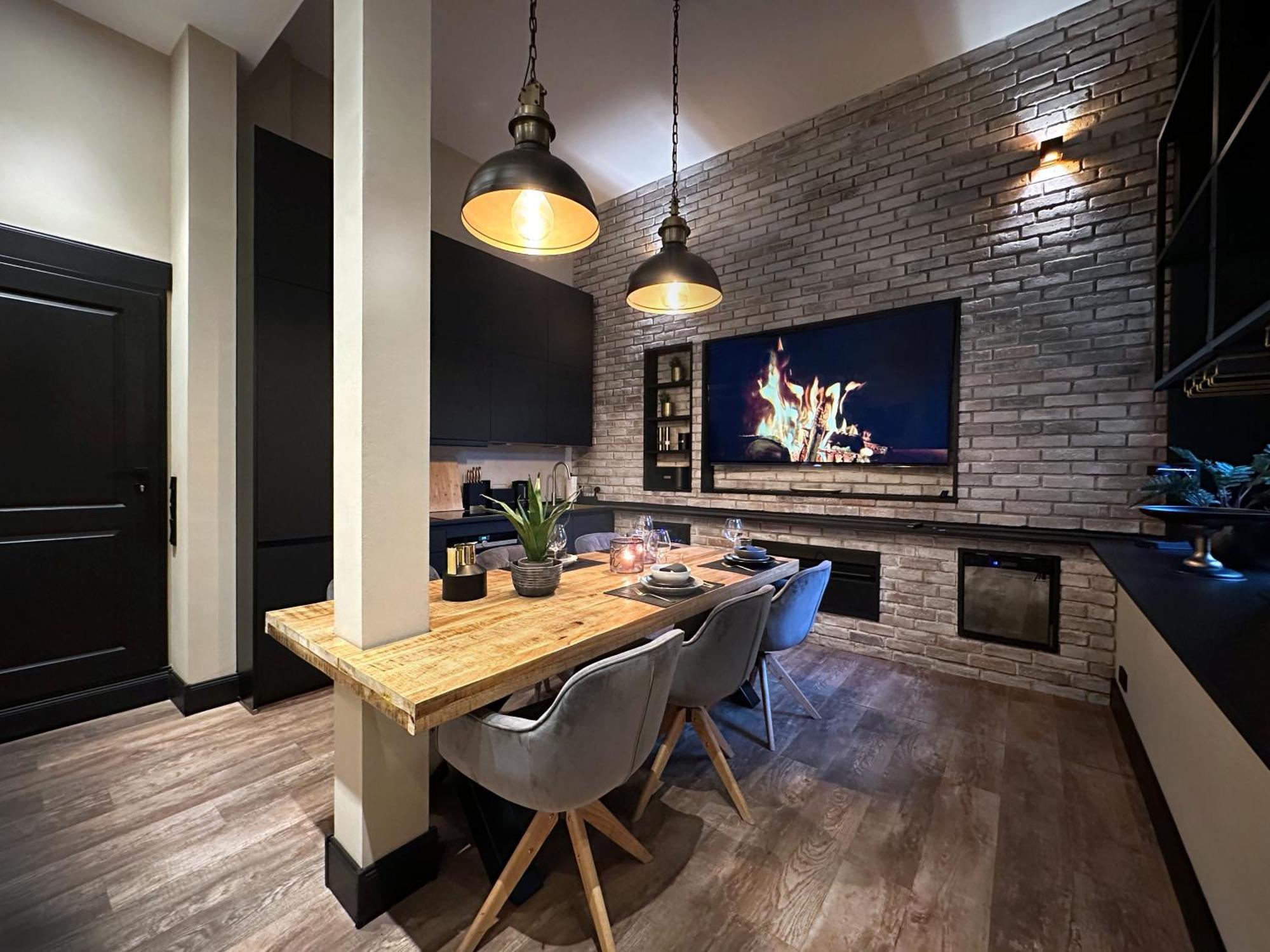 Apartment Black 4 Luxus In Alsternaehe