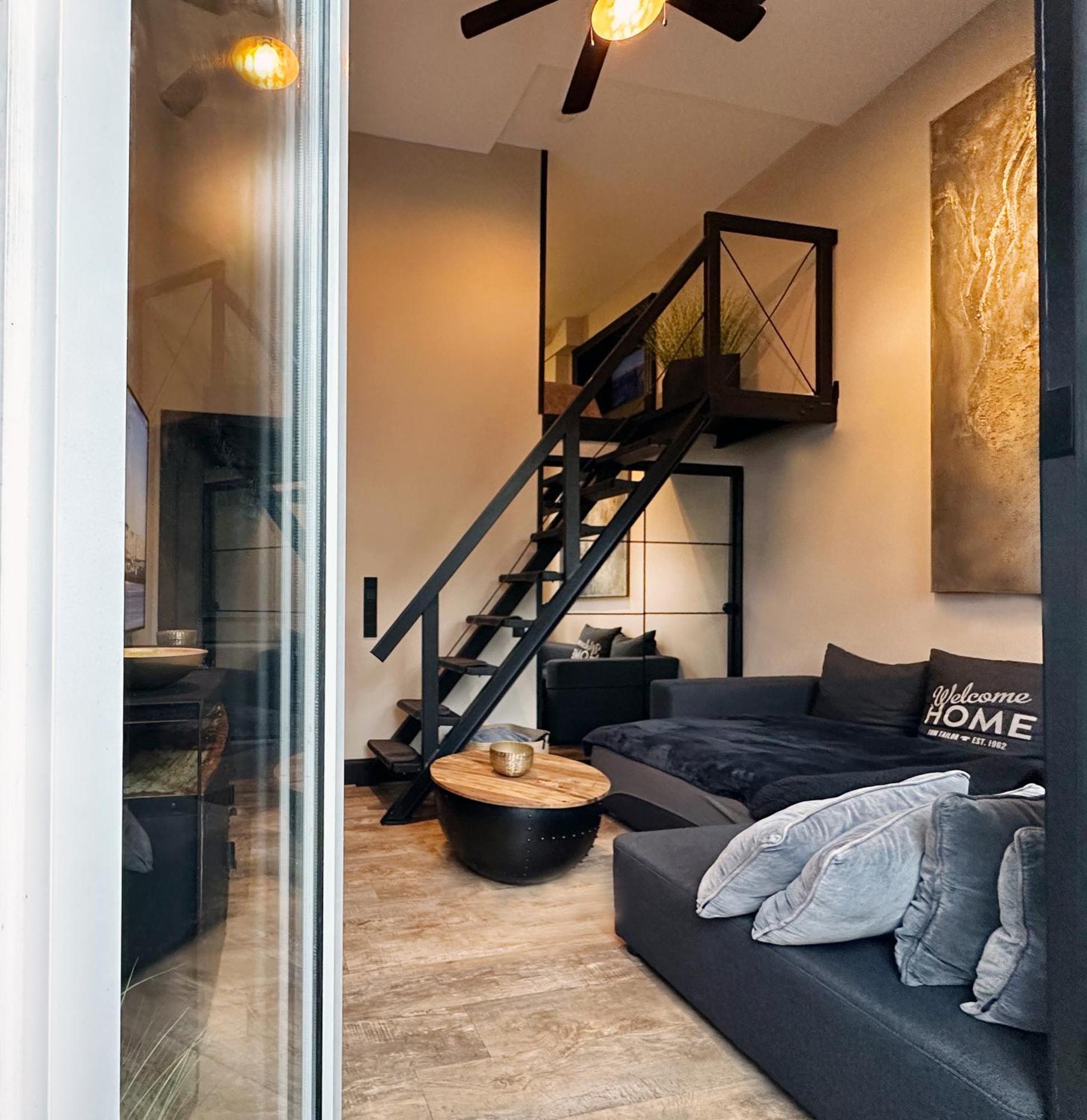 Black 4 Luxus In Alsternaehe Apartment Hamburg