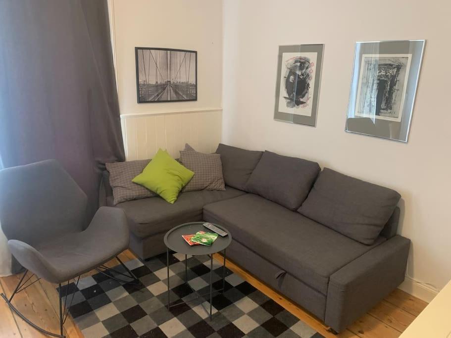 Wunderschoene 3 Zimmer Wohnung! *