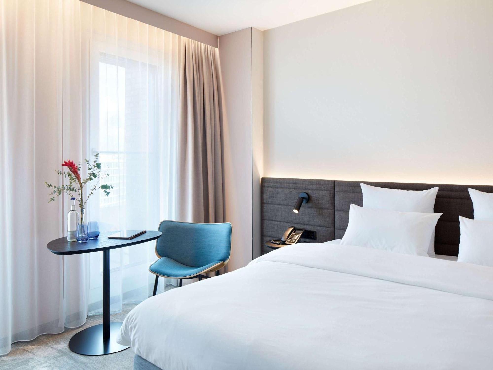 Novotel Station Hotel *