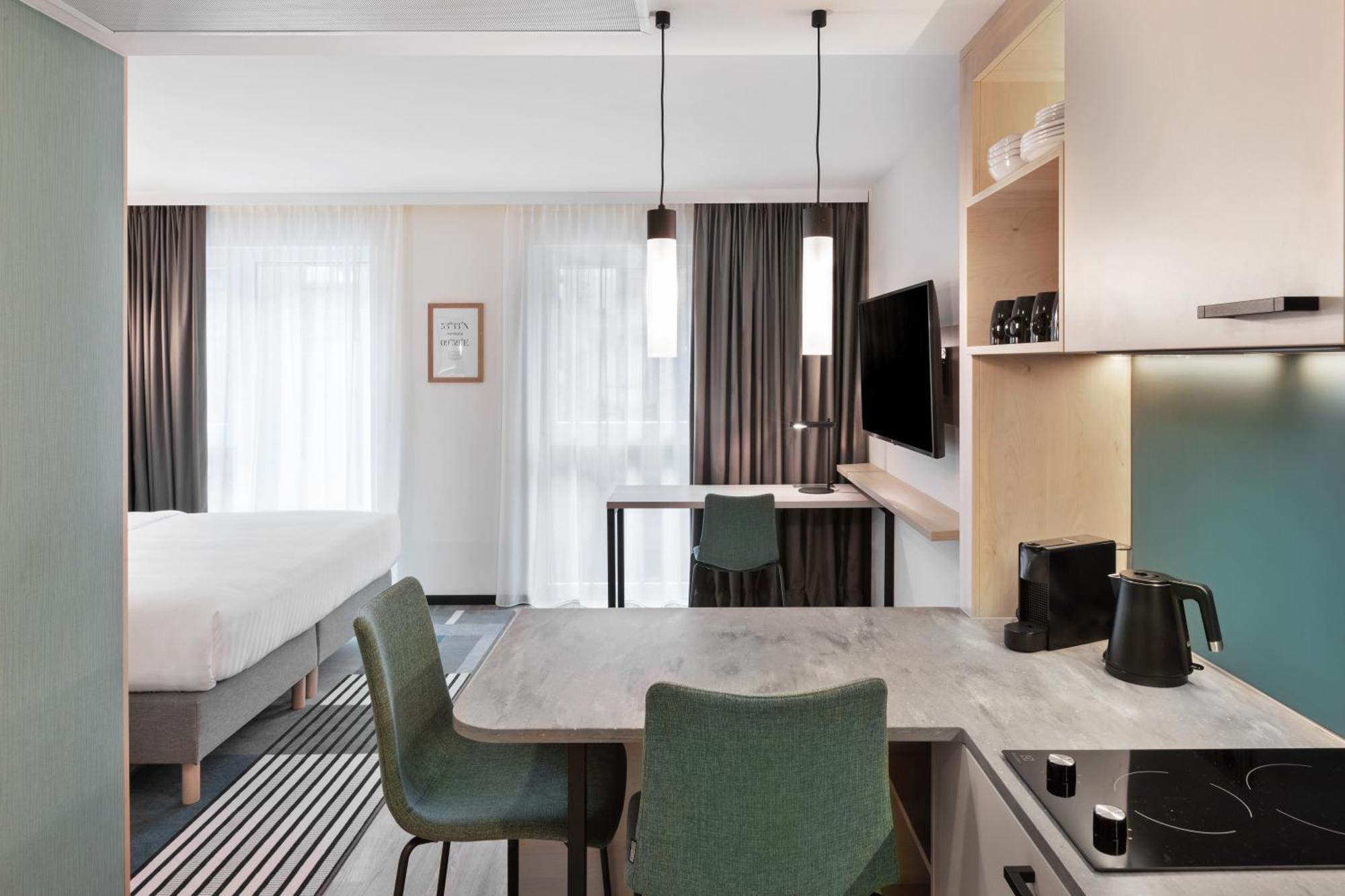 Hotel By Marriott Altona 4*